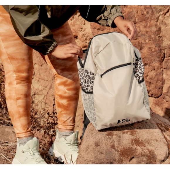 NEW APL - All-Purpose Packable Backpack - Picture 1 of 6